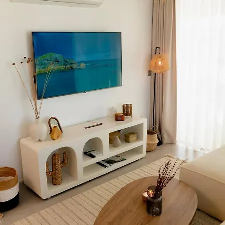 公寓 Mykonos Homes - Private Jacuzzi & Mountain View 4 By Azur Prime