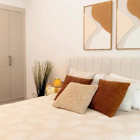 Mykonos Homes - Private Jacuzzi & Mountain View 4 By Azur Prime Appartement Kalogrea