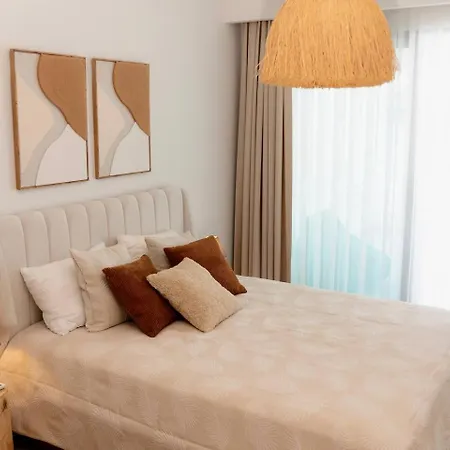Mykonos Homes - Private Jacuzzi & Mountain View 4 By Azur Prime Kalogrea