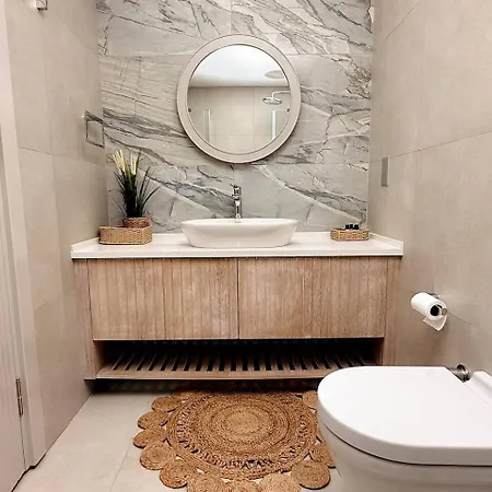 Mykonos Homes - Private Jacuzzi & Mountain View 4 By Azur Prime Kalogrea