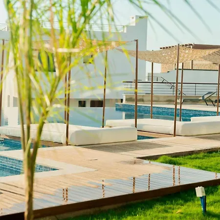 公寓 Mykonos Homes - Private Jacuzzi & Mountain View 4 By Azur Prime *